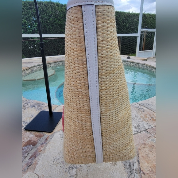 Kate Spade Picnic In The Park Strawberry Tote And Wristlet - Picture 9 of 16